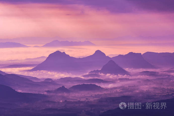 雾锁山头山锁雾_雾森人造雾_雾雨之森